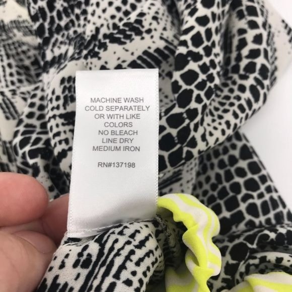 M by Marled Snake Print Hidden Button Blouse Cardigan Size Medium NWT - Picture 7 of 9